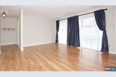 324 Edstan, Paramus, NJ 07652 - Photo 7