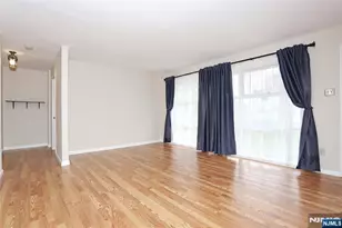324 Edstan, Paramus, NJ 07652 - Photo 7