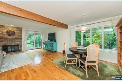 122 Macleish Court, Mahwah, NJ 07430 - Photo 7