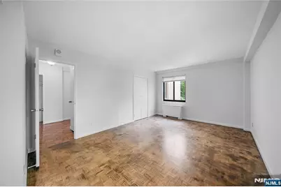 1375 River Road 2B #2B, Edgewater, NJ 07020 - Photo 7