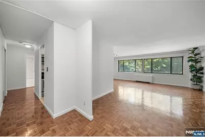 1375 River Road 2B #2B, Edgewater, NJ 07020 - Photo 17