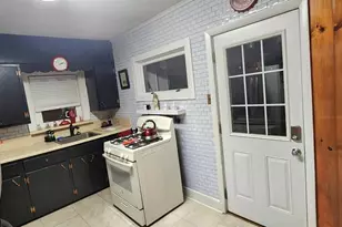 619 Warren St, Harrison, NJ 07029 - Photo 3