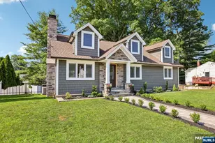 50 Lincoln Pl, Waldwick, NJ 07463 - Photo 3