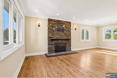 50 Lincoln Place, Waldwick, NJ 07463 - Photo 11
