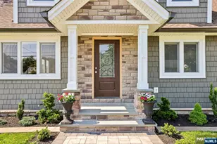 50 Lincoln Pl, Waldwick, NJ 07463 - Photo 5