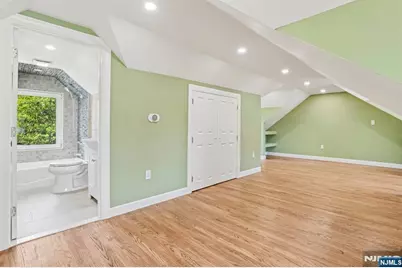 50 Lincoln Place, Waldwick, NJ 07463 - Photo 25