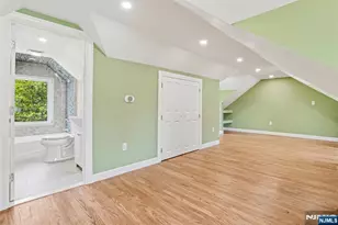 50 Lincoln Pl, Waldwick, NJ 07463 - Photo 25