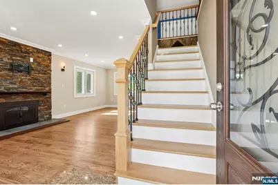 50 Lincoln Place, Waldwick, NJ 07463 - Photo 9
