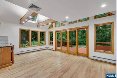 384 Owen Avenue, Fair Lawn, NJ 07410 - Photo 15