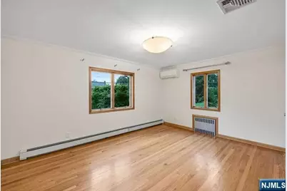 384 Owen Avenue, Fair Lawn, NJ 07410 - Photo 19