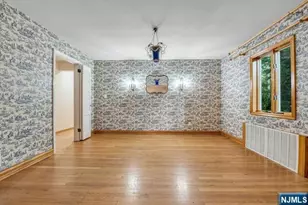 384 Owen Ave, Fair Lawn, NJ 07410 - Photo 9