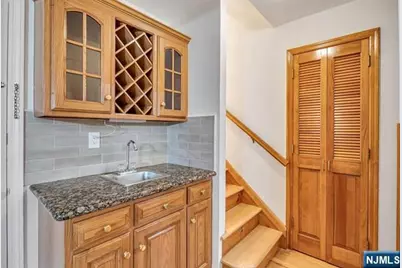 384 Owen Avenue, Fair Lawn, NJ 07410 - Photo 13