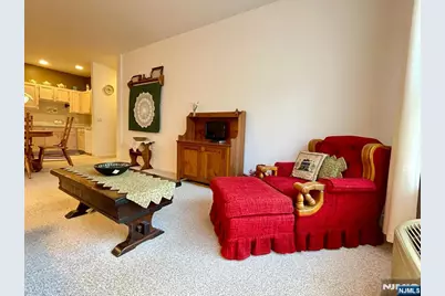 7215 Richmond Road, West Milford, NJ 07480 - Photo 15