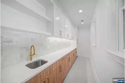 337 Franklin, Haworth, NJ 07641 - Photo 9