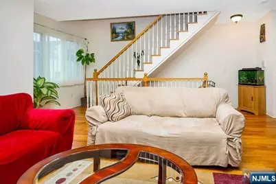 630 Valley Brook Avenue 19 #19, Lyndhurst Township, NJ 07071 - Photo 11