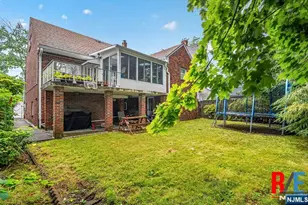 1068 Anderson Ave, Fort Lee, NJ 07024 - Photo 25