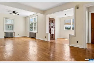 8-15 Berdan Avenue, Fair Lawn, NJ 07410 - Photo 5