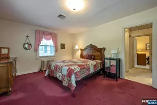 2 Allen Pl, Fair Lawn, NJ 07410 - Photo 15