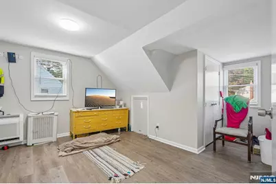 13-38 Hedman Place, Fair Lawn, NJ 07410 - Photo 31