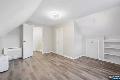 13-38 Hedman Place, Fair Lawn, NJ 07410 - Photo 25