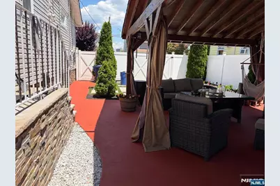 371 Simons Avenue, Hackensack, NJ 07601 - Photo 11