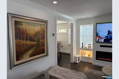 371 Simons Avenue, Hackensack, NJ 07601 - Photo 5
