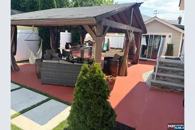 371 Simons Avenue, Hackensack, NJ 07601 - Photo 15