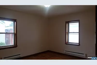 54 Harrison Avenue 3R #3R, Harrison, NJ 07029 - Photo 7