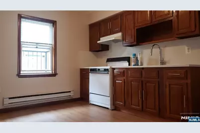 54 Harrison Avenue 3R #3R, Harrison, NJ 07029 - Photo 1
