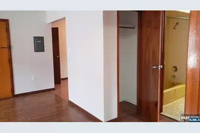 54 Harrison Avenue 3R #3R, Harrison, NJ 07029 - Photo 13