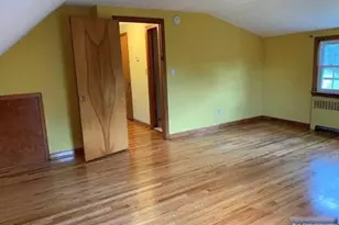 118 Fairfield Dr, Paramus, NJ 07652 - Photo 7