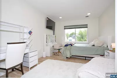 169 Woodward Avenue, Rutherford, NJ 07070 - Photo 23