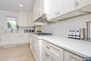 169 Woodward Ave, Rutherford, NJ 07070 - Photo 9
