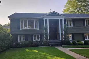 377 Chelsea St, Paramus, NJ 07652 - Photo 1