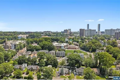 2038 Hoefleys Lane A #A, Fort Lee, NJ 07024 - Photo 43
