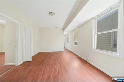48 Seymour Avenue, Newark, NJ 07108 - Photo 7