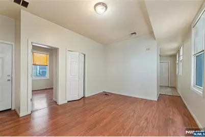 48 Seymour Avenue, Newark, NJ 07108 - Photo 19