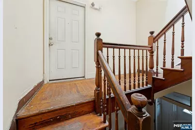 48 Seymour Avenue, Newark, NJ 07108 - Photo 13