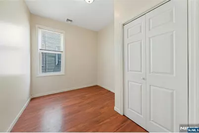 48 Seymour Avenue, Newark, NJ 07108 - Photo 25