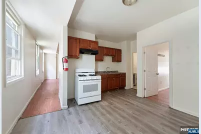 48 Seymour Avenue, Newark, NJ 07108 - Photo 31