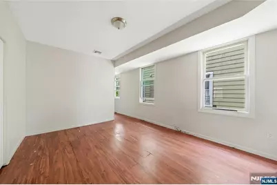 48 Seymour Avenue, Newark, NJ 07108 - Photo 29