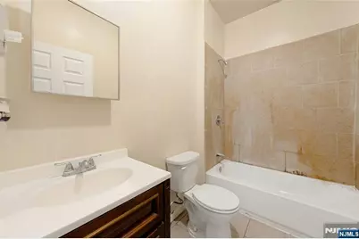 48 Seymour Avenue, Newark, NJ 07108 - Photo 21