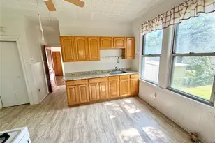 4 Swaine Pl A, West Orange Township, NJ 07052 - Photo 3