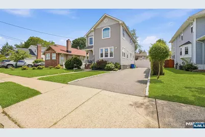 73 Forest Place, Rochelle Park Township, NJ 07662 - Photo 3