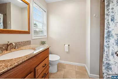 73 Forest Place, Rochelle Park Township, NJ 07662 - Photo 23