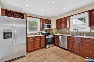 10-08 Campbell Rd, Fair Lawn, NJ 07410 - Photo 7