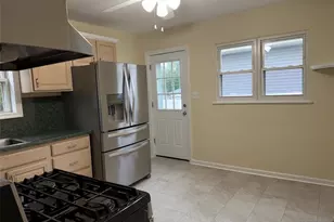 40 Oxford Ave, Saddle Brook Township, NJ 07663 - Photo 5