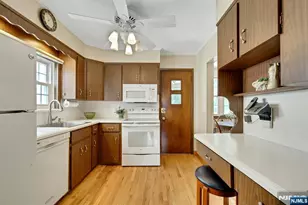 224 Euclid Ave, Hackensack, NJ 07601 - Photo 27