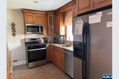 403 Van Luyn Terrace 1 #1, Saddle Brook Township, NJ 07663 - Photo 13