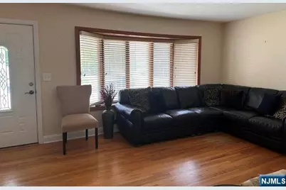 403 Van Luyn Terrace 1 #1, Saddle Brook Township, NJ 07663 - Photo 5